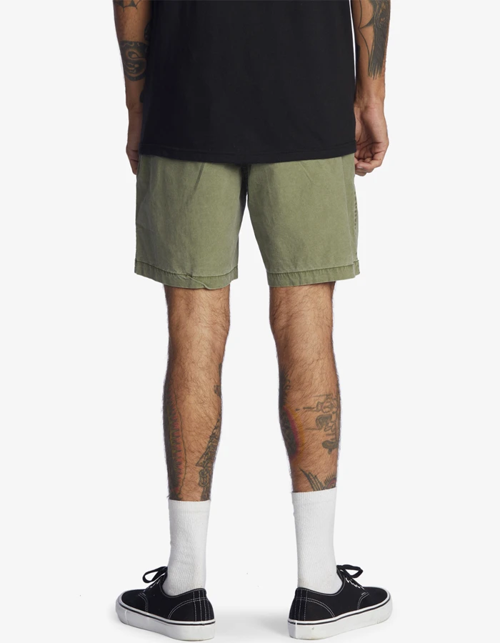 QUIKSILVER TAXER 17" ELASTICATED SHORTS FOUR LEAF CLOVER 8 QUIKSILVER TAXER 17" ELASTICATED SHORTS FOUR LEAF CLOVER - Image 8