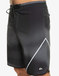 QUIKSILVER BOARDSHORTS SURFSILK NEW WAVE 20" BLACK -Ride The Boards quiksilver boardshorts surfsilk new wave 20 black 3