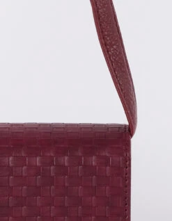 RIP CURL WANDERER SMALL CROSSBODY BAG -Ride The Boards rip curl borsa a tracolla wanderer small dark red