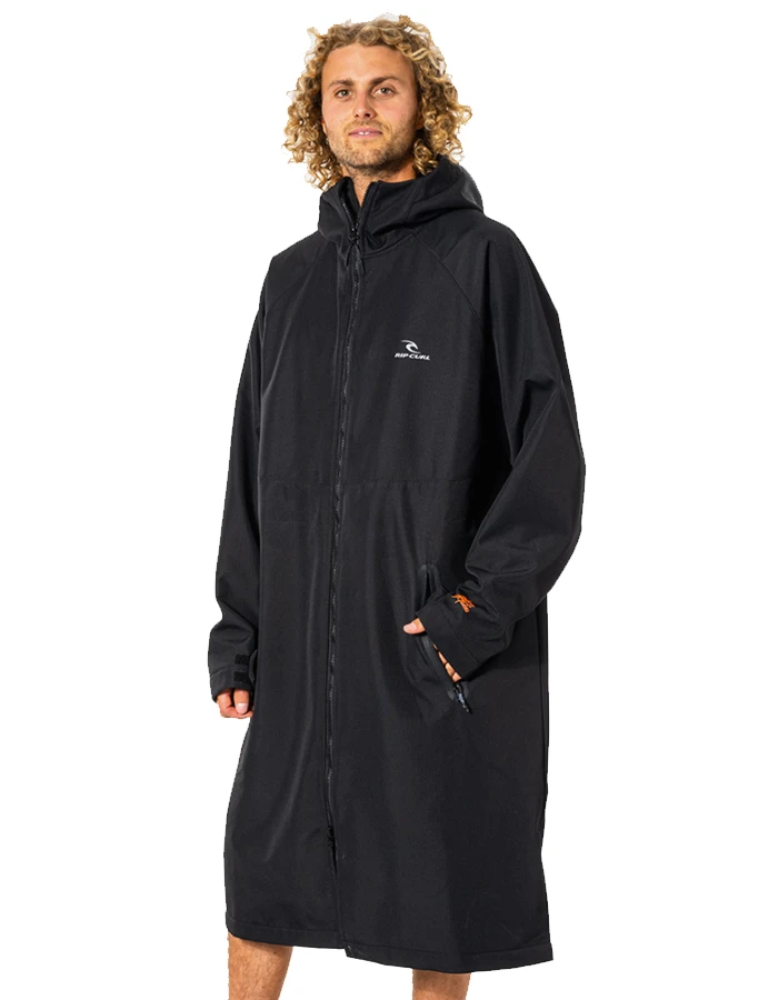 RIP CURL ANTI-SERIES HOODED PONCHO 1 RIP CURL ANTI-SERIES HOODED PONCHO