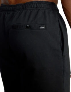 RVCA VA ESSENTIAL SWEATSHORT -Ride The Boards rvca va essential sweatshort 18 5 pantaloncini