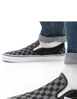 VANS CHECKERBOARD CLASSIC SLIP-ON SHOES BLACK PEWTER -Ride The Boards vans scarpe classic slip on black pewter checkerboard 2
