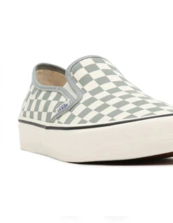 VANS CHECKERBOARD CLASSIC SLIP-ON SHOES GREEN 11 VANS CHECKERBOARD CLASSIC SLIP-ON SHOES GREEN -Ride The Boards vans scarpe classic slip on checkerboard methyl 3