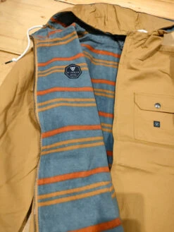 VISSLA BREAKERS III REVERSIBLE JACKET 6 VISSLA BREAKERS III REVERSIBLE JACKET -Ride The Boards vissla breakers iii giacca reversibile zip con cappuccio 2