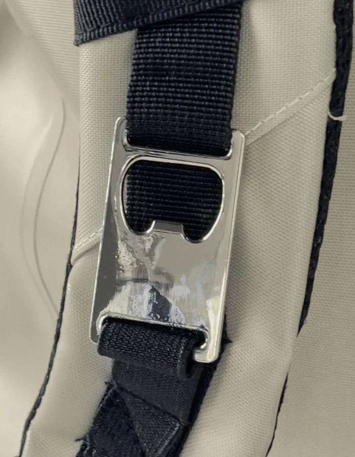 VISSLA ICE SEAS COOLER 24L DRY BACKPACK KHAKI 4 VISSLA ICE SEAS COOLER 24L DRY BACKPACK KHAKI - Image 4